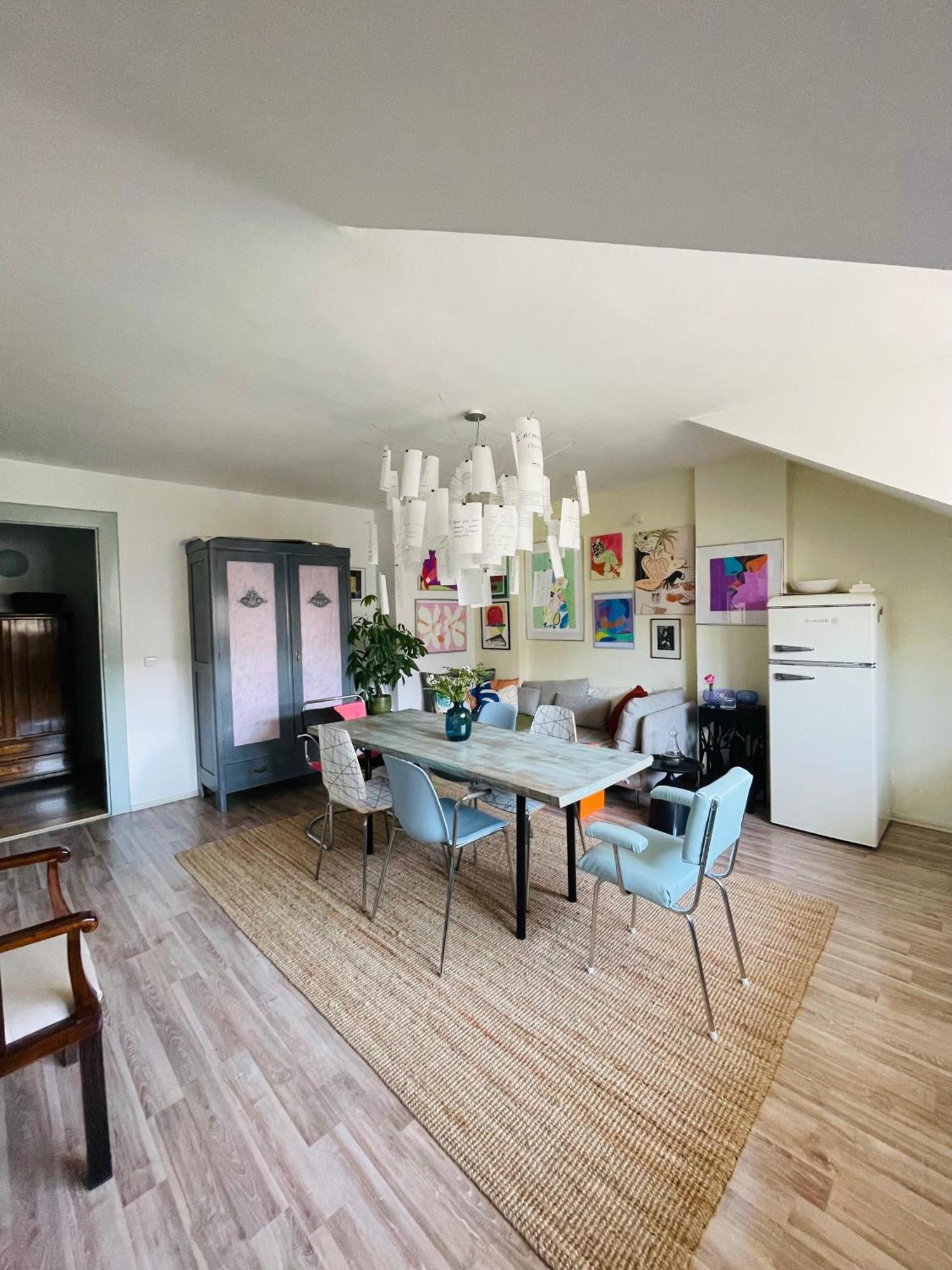 Apartment Flat With Heart And Art Nearby Centre Of The Prague